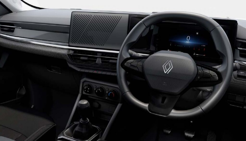 renault duster launched