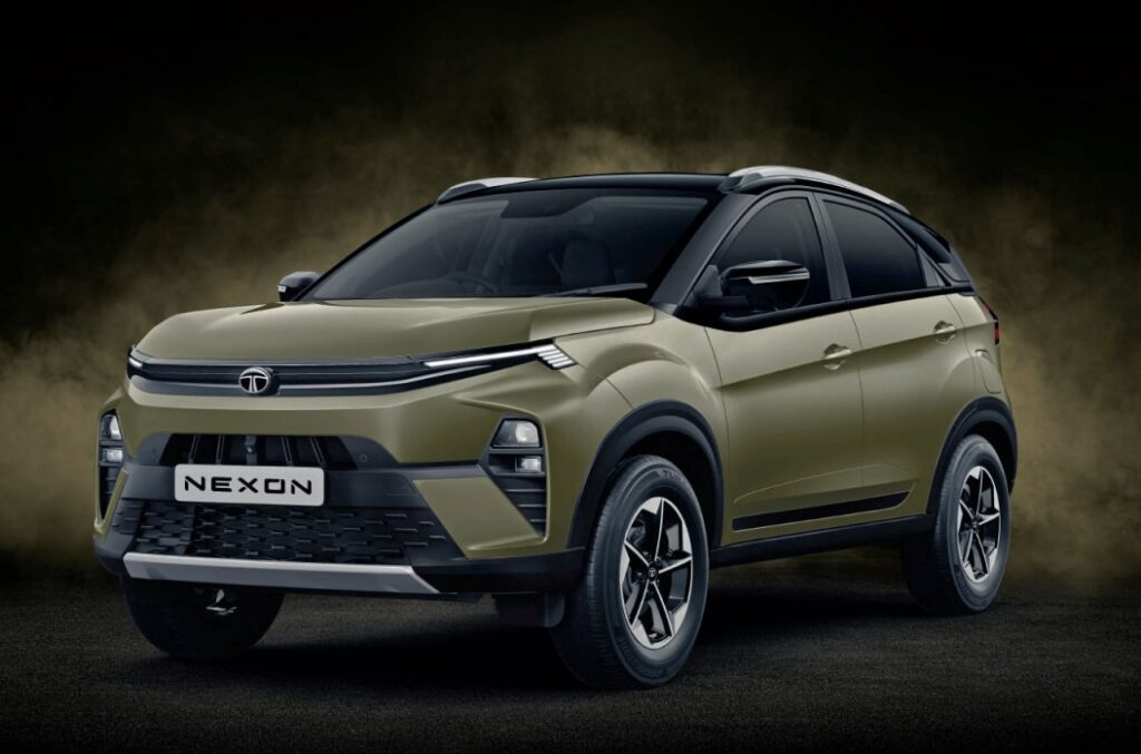 Maruti Brezza Facelift VS Tata Nexon Comparison And Price