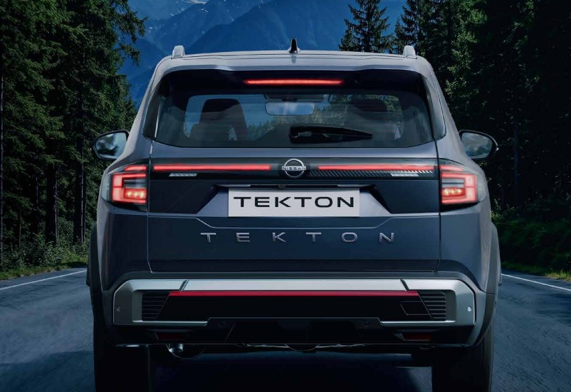 Nissan Tekton vs Maruti Grand Vitara Comparison And Price