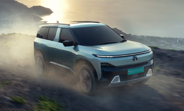 Tata Sierra EV VS MG ZS EV Which Is Better And Why
