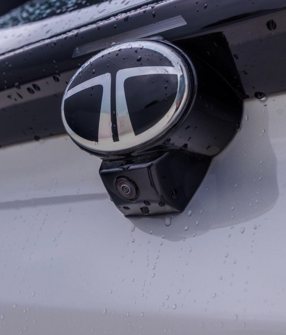 Tata Nexon Camo Variants Wise Features And Specifications
