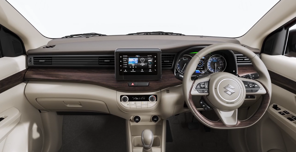 Kia Carens Clavis CNG vs Maruti Ertiga CNG Comparison and Specifications